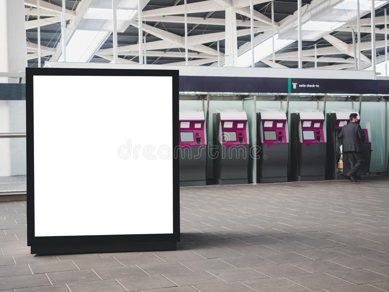 43+ Download Free Train Mockup&nbsp;Psd